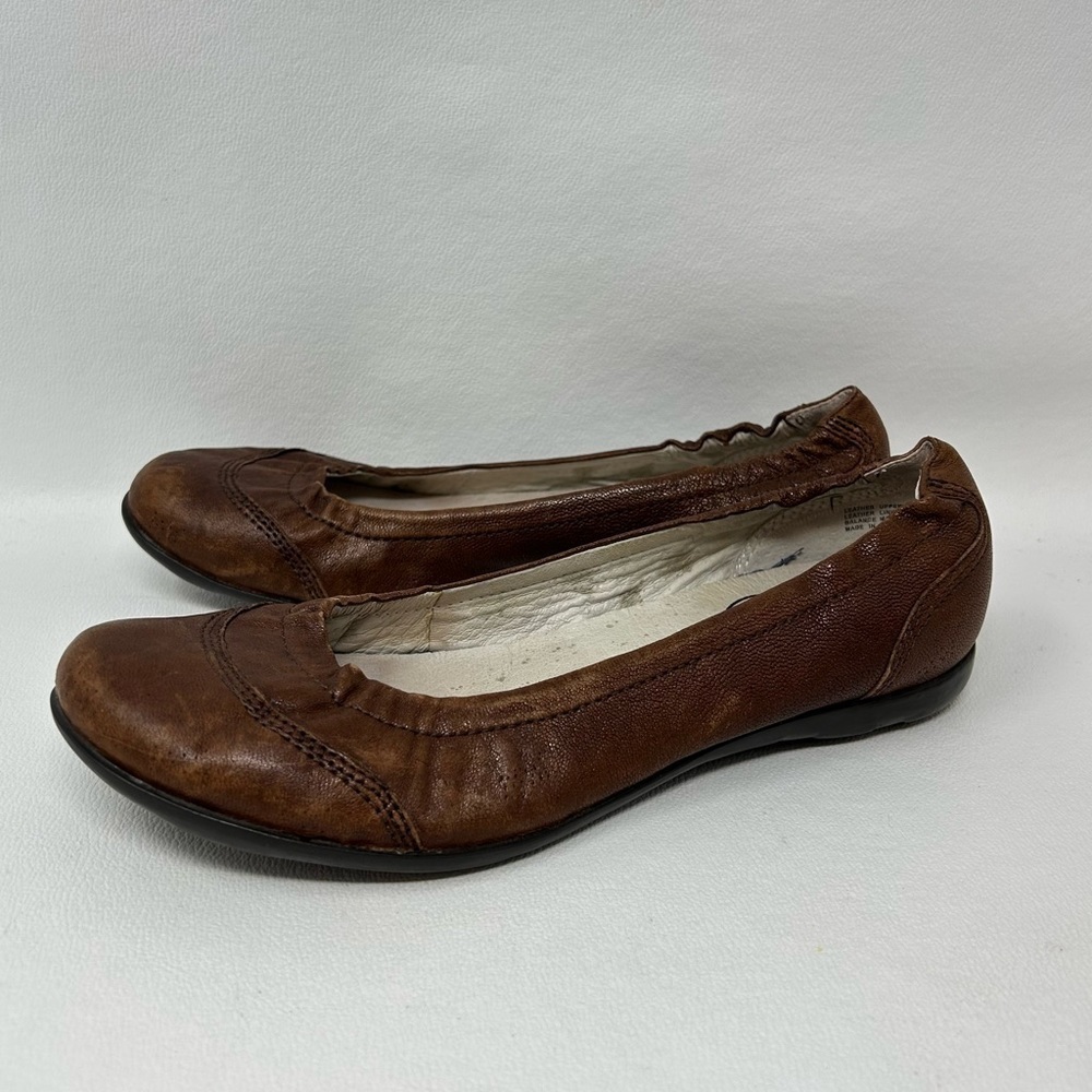 Palladium Brown Slip On Comfort Loafer Flat  Shoes Women’s Size 7.5.